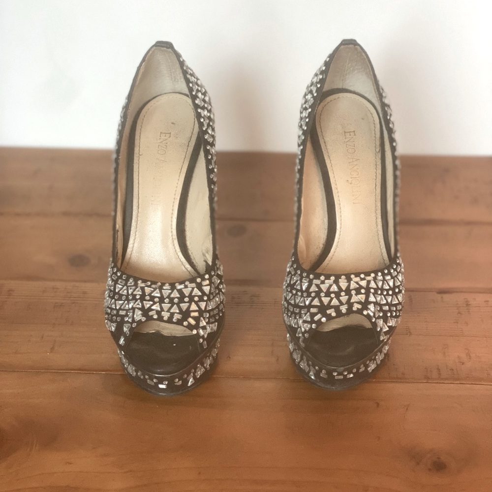 Enzo Angiolini Platform Heel EALOSTLOVE2 size 5
